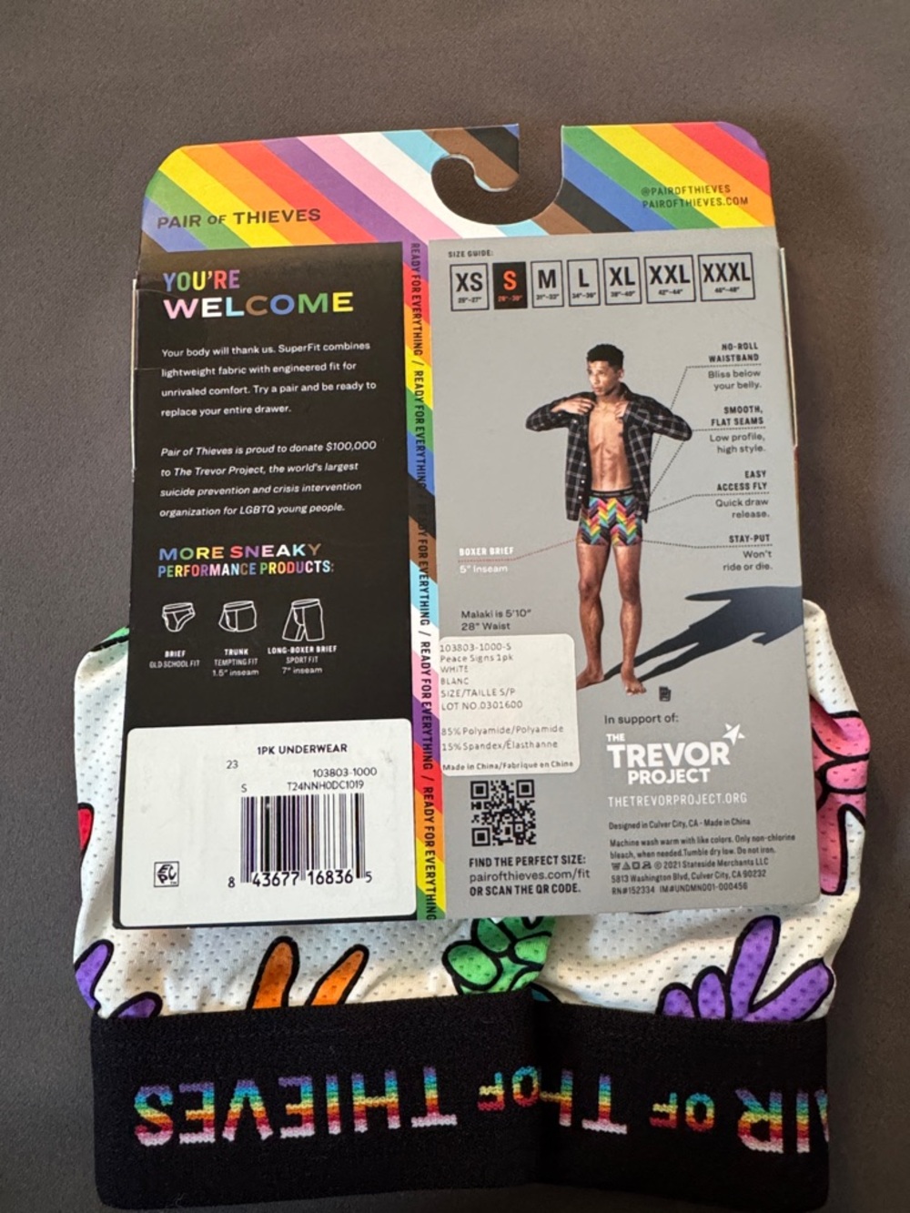 Pair of Thieves Men's White Multicolor Peace Sign Boxer Briefs - Picture 3 of 4